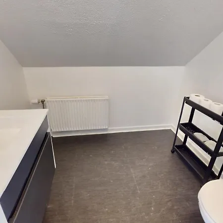 Entire House In The City, 3 Big Bedroom With 4 Bed Hobro